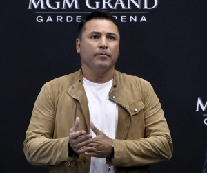 Oscar De La Hoya is back and ready to fight twelve years after last bout
