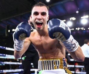 Andrew Moloney: "I'd love the opportunity to travel to Japan to fight Kazuto Ioka" boxrec tale of the tape next fight who wins predictions world rankings