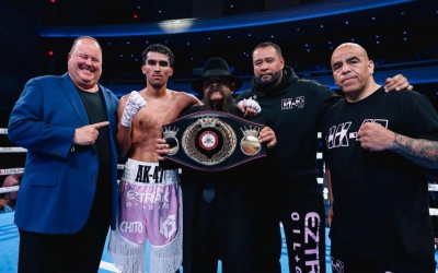 Angel “AK-47” Barrientes dominates Luis Espinoza with shutout victory in Las Vegas boxrec boxlab promotions amaury piedra luis espinoza fight highlights