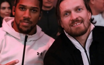 Oleksandr Usyk and Eddie Hearn report on Anthony Joshua's training next fight date aj july top 15 heavyweight ukraine watch highlights trilogy
