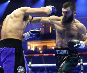 History in the Making - Artur Beterbiev beats Dmitry Bivol to become undisputed light-heavyweight champion