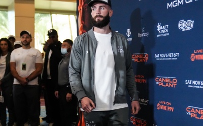 Top Caleb Plant facts wiki boxrec mother wife jordan fox sports beth shot by police death daughter died boxer kickboxing record amateur career