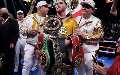 Undisputed super-middleweight champion Saul Canelo Alvarez ordered by the IBF to face their mandatory challenger next william scull world rankings no.1 who is he amateur record germany cuban career