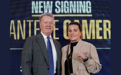 Chantelle Cameron signs with Queensberry Promotions jouns dev sahni female northampton wiki boxrec frank warren debut katie taylor fight tnt sport world rankings