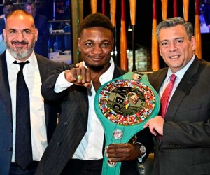 Unbeaten “Solid Rock” promoted to WBC world super-middleweight champion christian mbilli camille estephen mauricio sulaiman lester martinez fight highlights split decision