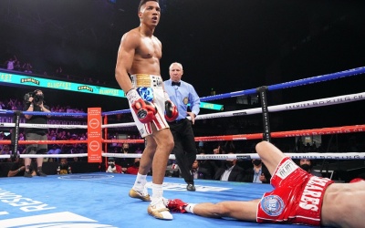 David Morrell Jr. warns Imam Khataev: "I'm still scary!" boxrec benavidez fight highlights