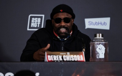 Derek Chisora working on Deontay Wilder rematch and confirms retirement date green light sky sports news wife children wiki boxrec