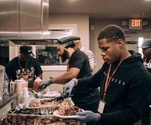 Devin Haney feeds homeless in Las Vegas