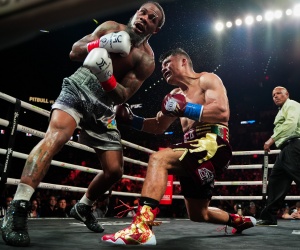 Isaac “Pitbull” Cruz vs Lamont Roach fight night results erislandy lara shane mosley jr. watch full highlights ko johan gonzalez fulton o'shaquie foster