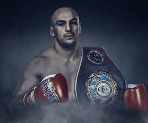 MTK Global sign world-ranked cruiserweight star Edin Puhalo bosnia amateur pro career record next fight wbo lawrence okolie