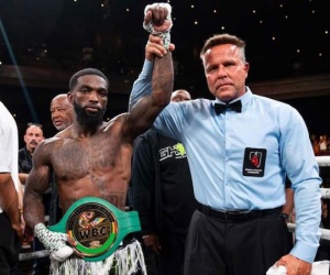 Late rally sees Frank “The Ghost” Martin drop Artem Harutyunyan and capture close unanimous decision win watch full fight highlights wbc lightweight title eliminator fight next champion boxrec world rankings world rankings