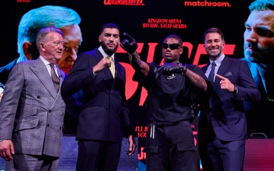 Hamzah Sheeraz aims to repay the man who signed him when no one else would frank warren promoter manager trainer shane mcguigan sporting news