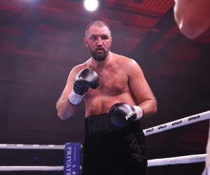 Heavyweight Hughie Fury joins GBM Sports izzy asif boxrec wiki tyson cousin peter trainer father dad uncle who family nathan gorman