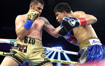 Jaime Munguia KOs Erik Bazinyan in super middleweight scorcher fight highlights watch youtube boxrec wiki next fight who wins won results canelo alvarez