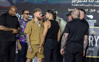 Jake Paul promises to expose Tommy Fury lack of defence but the Brit says he will knock him out early press conference quotes running order fight