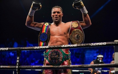 Joe Joyce boxrec has been told he will be able carry on punching in six week's time as he accelerates his recovery following a wrist injury that ruled him out of an early 2022 date