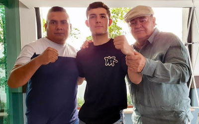 Nephew of Saul Canelo Álvarez announces professional boxing debut after winning ALL his amateur boxing fights 