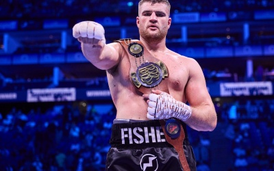 Johnny Fisher ready for Las Vegas debut against Dmytro Bezus then looks ahead to English and British titles in 2024 boxrec southern area title heavyweight bosh essex romford ball dad