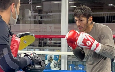 Jorge Linares preparing for WBC Silver title fight in Russia Zaur Abdullaev will clash in Ekaterinburg oddschecker predictions preview who wins analysis predictions