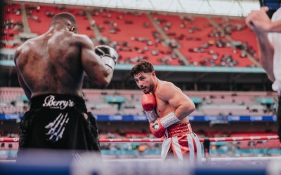 Josh Kelly defeats Ishmael Davis then calls out Conor Benn and Chris Eubank Jr. boxrec kalle saurland fight highlights watch next boxrec wiki olympics