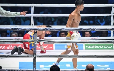 WBC bantamweight king Junto Nakatani destroys challenger Vincent Astrolabio in one round watch full fight highlights boxrec
