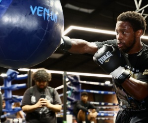 Keyshawn Davis: "Nahir Albright’s going to be the fourth guy I stop in a row!"