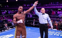Kyrone Shut It Down Davis is preparing for WBA #1 middleweight Yoenli Feliciano Hernandez boxrec fight time date tv channel stephen breadman edwards trainer caleb plant gym oddschecker