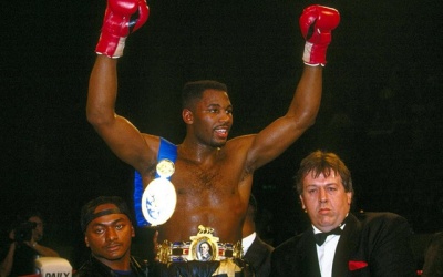 Lennox Lewis tells Oleksandr Usyk to call it quits before he is forced into retirment
