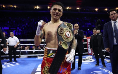 Mauricio Lara crowned WBA super featherweight champion after stunning stoppage win over over Leigh Wood boxrec fight time date tv channel undercard