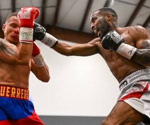 Mickey Bey stops former world champ Oscar Escandon boxrec fight highlights watch Dariial Kuchmenov vs Diuhl Olguin king david garcia