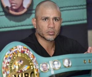 Miguel Cotto previews Gennady Golovkin vs Saul Canelo Alvarez 3 predictions who wins and why how to watch oddschecker latest betting odds bets best william hill bet 365 betway app