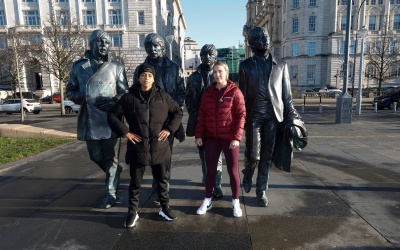 How to watch Natasha Jonas vs Mikaela Mayer in the U.S. ESPN+ america what time start et pt bst england time uk difference ringwalks main event app download free links