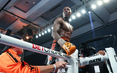 Eduardo O’Shaquie Foster forced to dig deep to retain WBC World super-featherweight title with dramatic comeback KO against Rocky Hernandez round 11 final 12 watch full fight highlights next boxrec results reports