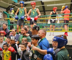 WBC President Mauricio Sulaiman visits UK's oldest boxing club Repton WBC Cares Scott Welch and David Walker hector brother wiki