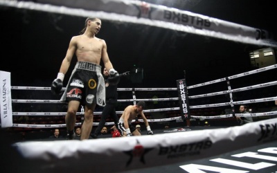 Teenage son of former world champ Robert "The Ghost" Guerrero scores first round KO El Pistolero boxrec wiki how to watch in Tijuana highlights fight