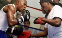 Floyd Jr. pays tribute to uncle Roger Mayweather