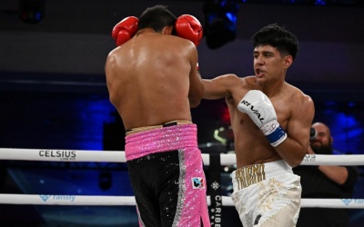Sebastian Juarez remains undefeated with fourth round TKO over Louis Hernandez mvp boxlab promotions boxing boxer boxrec wiki watch full fight highloghts knockout reel amateur record career
