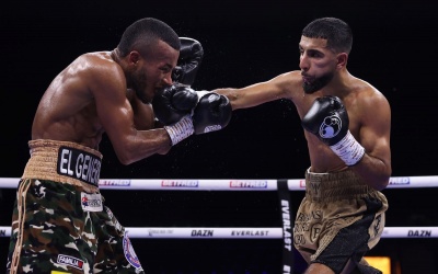 Shabaz Masoud wins split decision over Jose Sanmartin boxrec hearn WBA Inter-Continental Super Bantamweight title watch full fight highlights Newcastle Arena boxrec trainer ben davison matchroom 