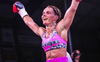 "Shotgun" Shannon O'Connell wants newly crowned WBA Champion Shannon Courtenay next boxrec Australian, Commonwealth, and WBA Gold Female bantamweight champion