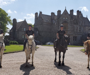 The Horse and the Hound - Stevie McKenna uses horse riding to work on his core strength brother aaron boxrec hennessy sports mick