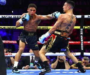 Teofimo Lopez swears at crowd after lacklustre victory and Jamaine Ortiz threatens legal action Keyshawn Davis Stops Jose Pedraza in Co-Feature full fight highlights boxrec watch next devin haney youtube