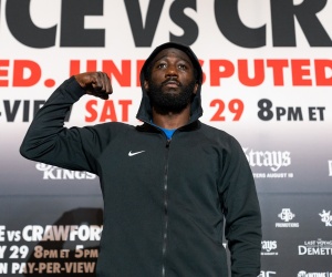 Terence Crawford dismisses Illia Topuria fight: “Nowhere near on the level of Conor McGregor”