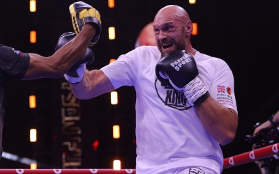 Tyson Fury vs Francis Ngannou workout quotes dosser big fat sausage bull matador float like a butterfly fluid movement what round ko knockout in bookies odds