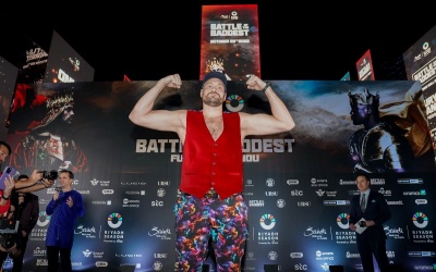 Tyson Fury and Francis Ngannou make their grand arrivals and give fans an insight into their game plans who wins how much are they making getting paid for this fight millions usyk undisputed oddschecker bookies favourite