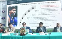 WBC opposes professional boxers fighting in the Olympics