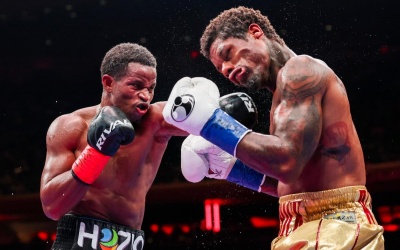 Wendy Toussaint takes Carlos Adames the distance despite stepping in on 24 hours notice boxrec star boxing rocking fights watch full highlights scores boxer joe deguardia