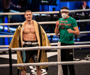 Ultimate BOXXER super middleweight tournament Live coverage and results zak chelli harry woods golden robe who won highlights watch report mike mcgoldrick ben ridings vladimir georgiev